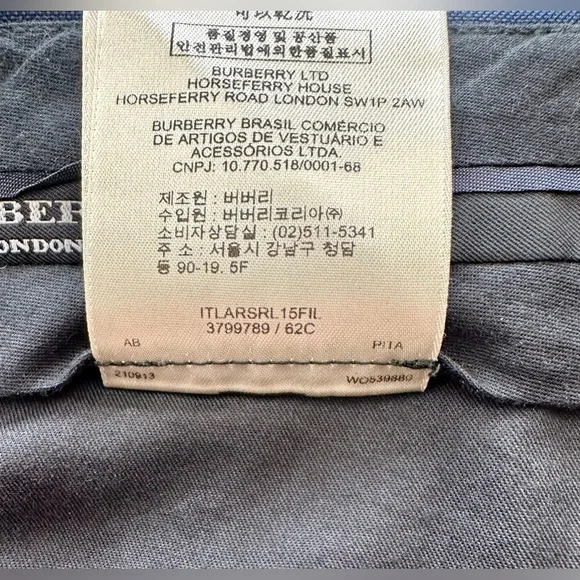 Burberry Milbury Navy Full Suit- 2 Piece. EU: 50R. Good Condition. - Picture 10 of 14